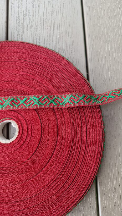 Jumis lenta Sarkana/zaļa