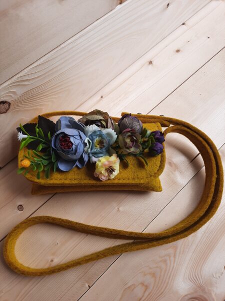 Regulējama flīsa soma ar ziediem bērniem Sinepe