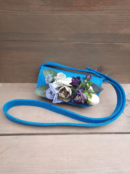 Regulējama flīsa somiņa ar ziediem bērniem Zilganzaļa