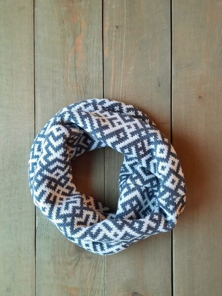 Knitted round scarf for kids dark grey/white