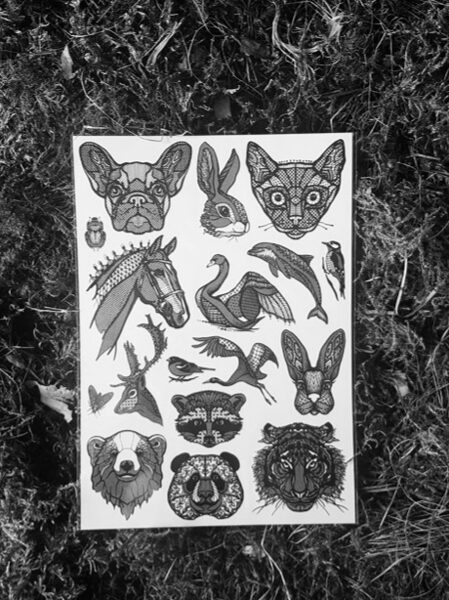 Temporary tattoos - black and white animals.