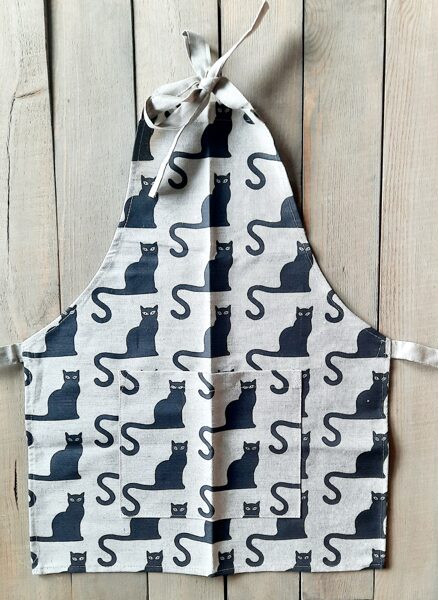 Lina priekšauts bērniem Melnie kaķīši