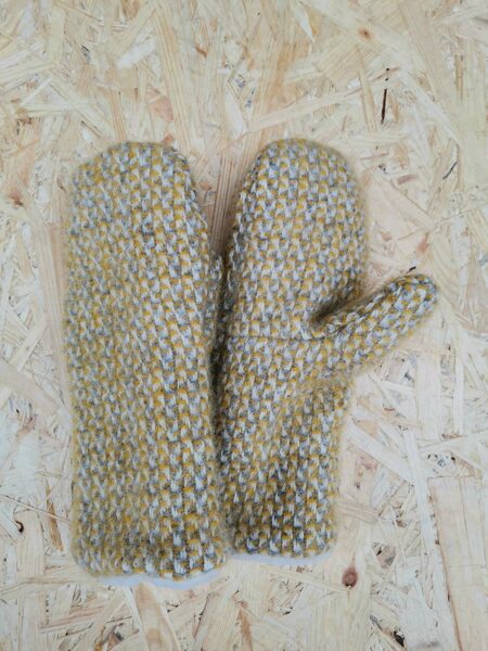 Wool mittens Yellow with fleece lining