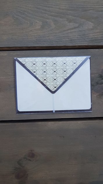 Vidējā dizaina aploksne Ornamenti