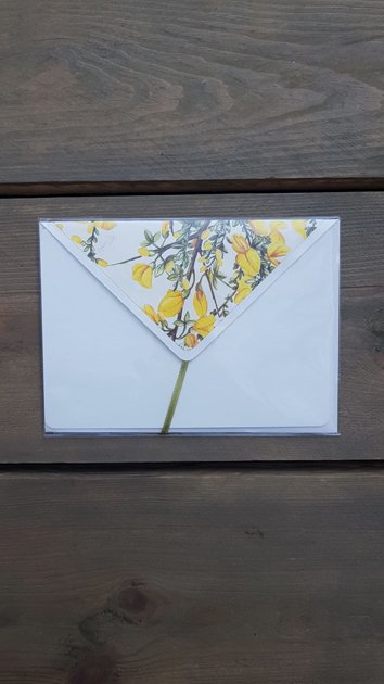 Vidējā dizaina aploksne Dzelteni ziedi