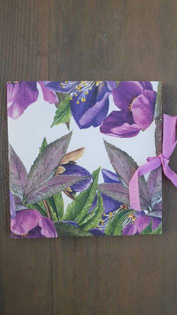 Notepad with a fabric ribbon Purple flowers