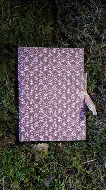 Notepad with a fabric ribbon Big Berries 