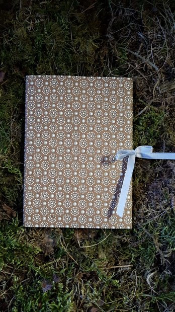 Aizsienams blociņš Liels Brūnas puķes