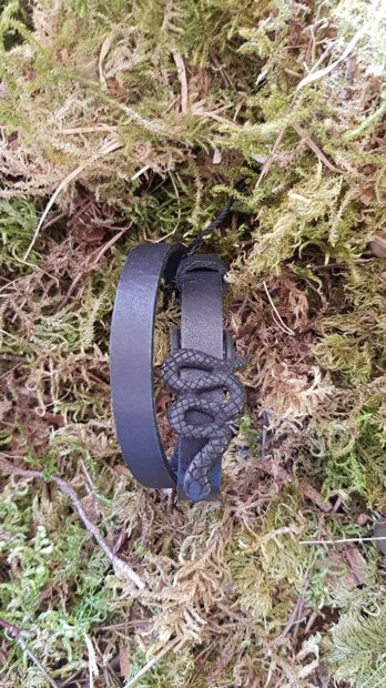 Leather bracelet with metal element - black snake